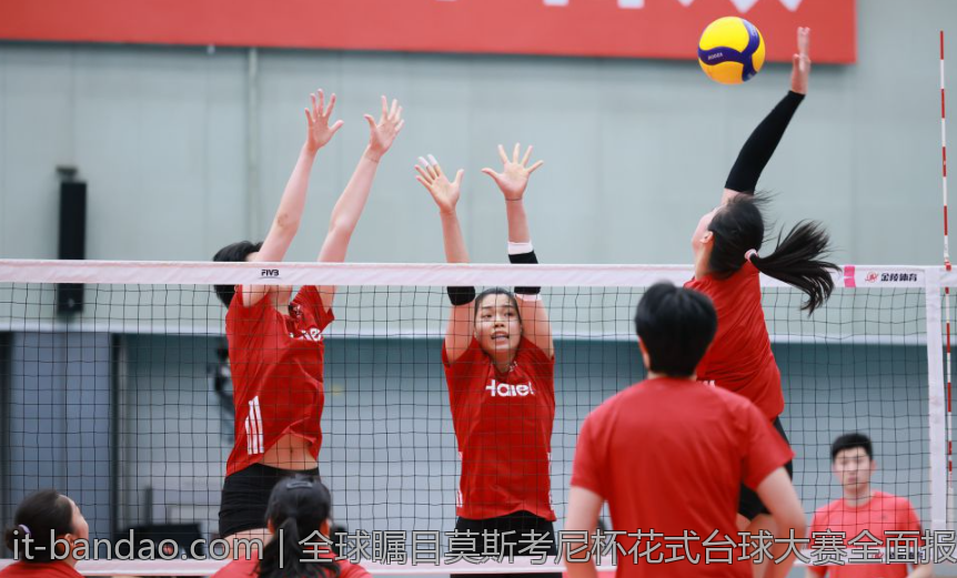 全球瞩目莫斯考尼杯花式台球大赛全面报道